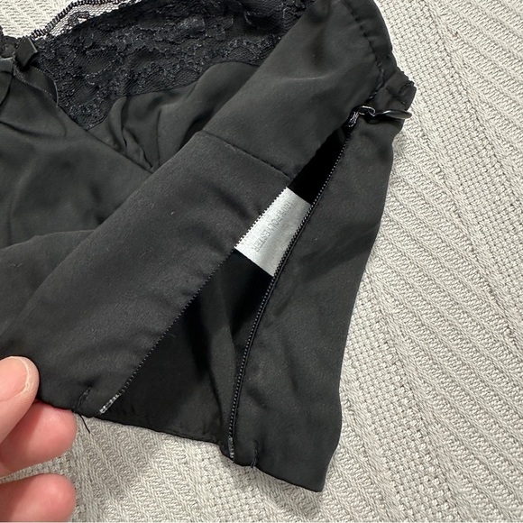 Princess Polly size 2 bustier style crop top lingerie look, lace, whimsigoth - Picture 5 of 9